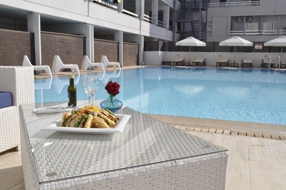 Sun Hall Hotel Larnaca Luaran gambar