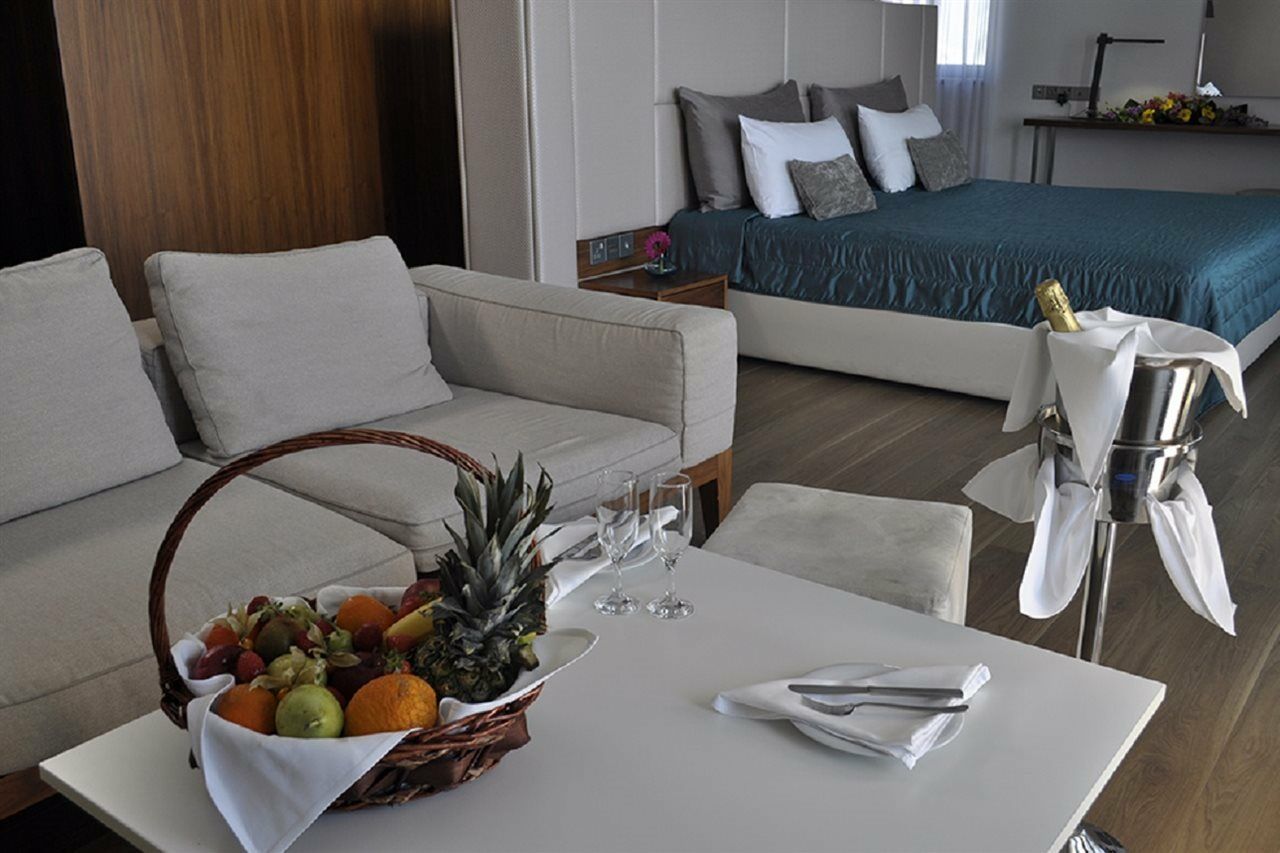 Sun Hall Hotel Larnaca Luaran gambar
